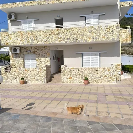 דירה Popi קפלוס